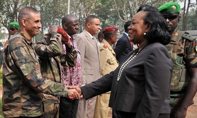 La Centrafrique veut le maintien des forces françaises jusqu'en 2015